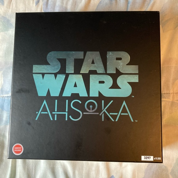 Star Wars SalesOne Ahsoka Tano Headdress and Bead Necklace from The Mandalorian - Picture 2 of 6